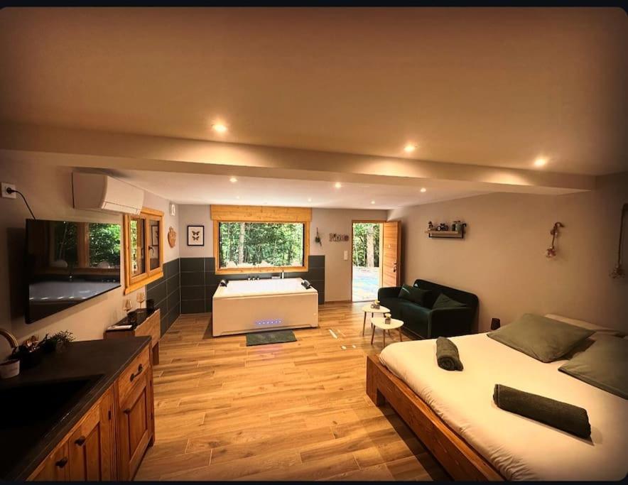 Jacuzzi En Foret L'Esperou 외부 사진